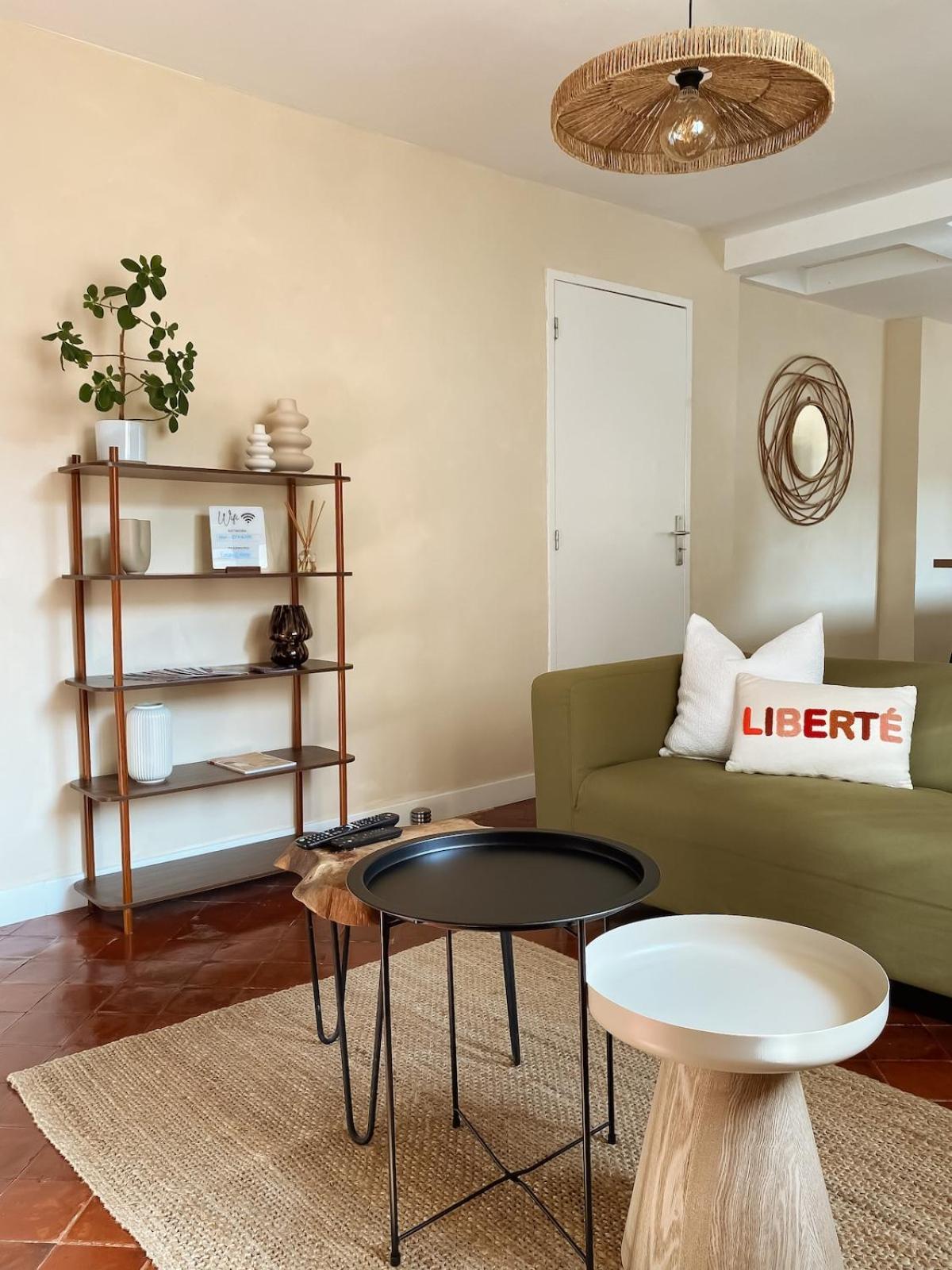 -La Casa D'Avignon- Apartment Luaran gambar